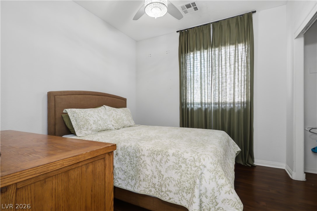 5617 Midnight Breeze Street North Las Vegas NV 89081