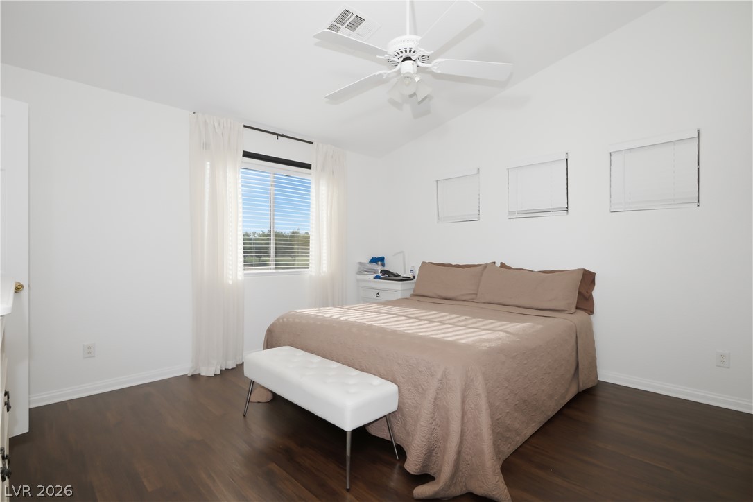 5617 Midnight Breeze Street North Las Vegas NV 89081