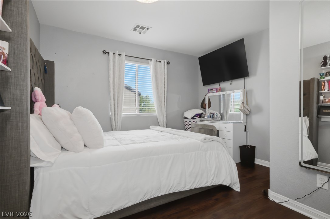 5617 Midnight Breeze Street North Las Vegas NV 89081