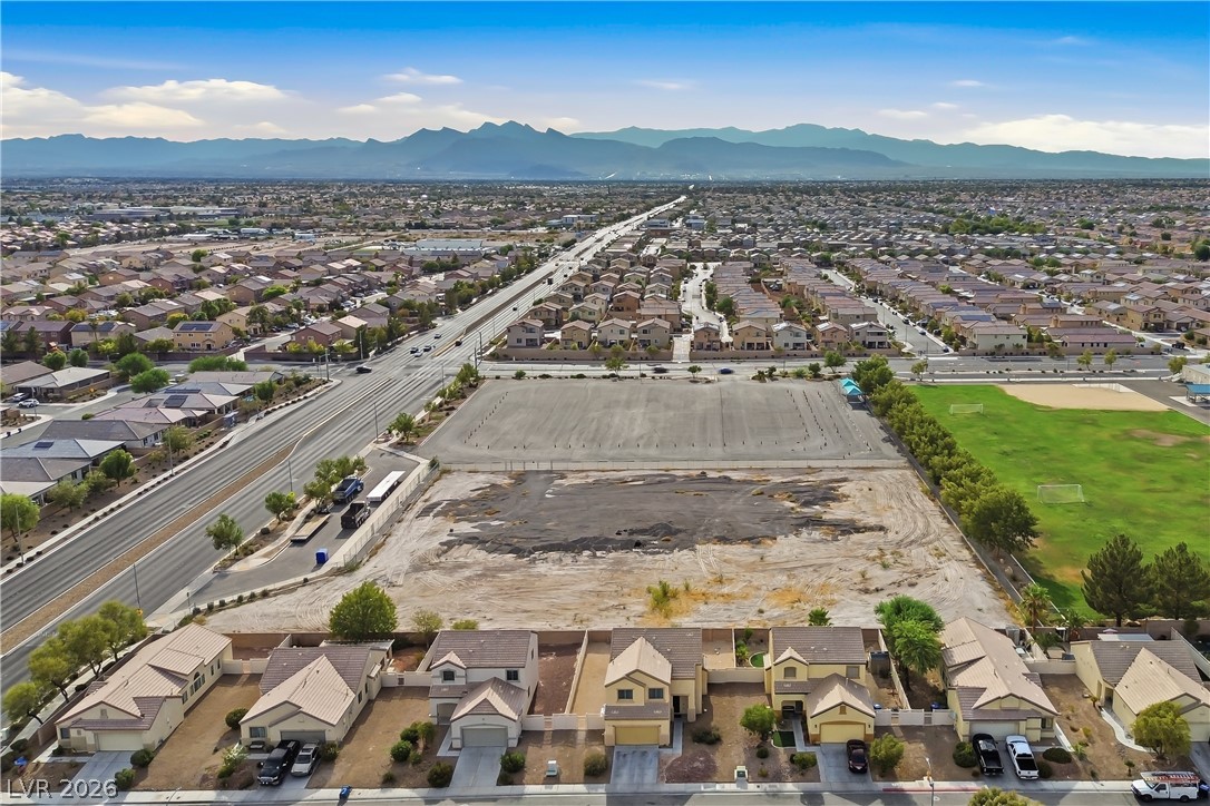 5617 Midnight Breeze Street North Las Vegas NV 89081