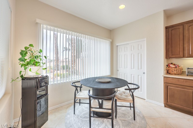 8213 Bay Dunes Street Las Vegas NV 89131