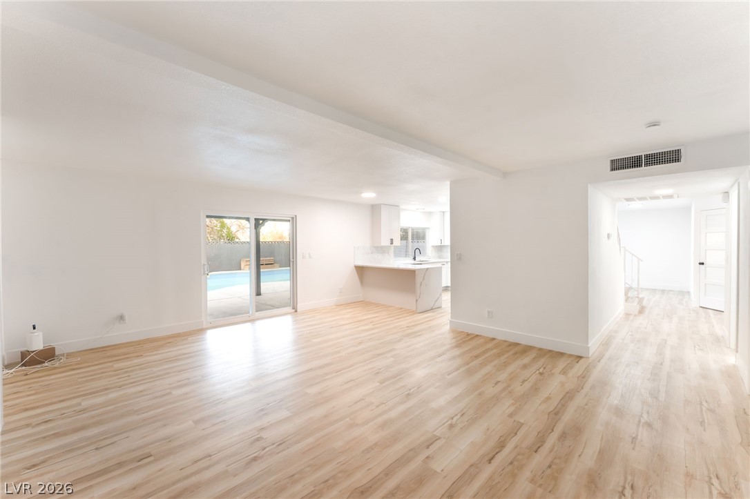 3990 Coolcrest Court Las Vegas NV 89103