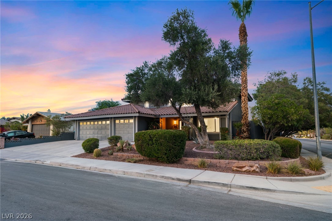 3990 Coolcrest Court Las Vegas NV 89103