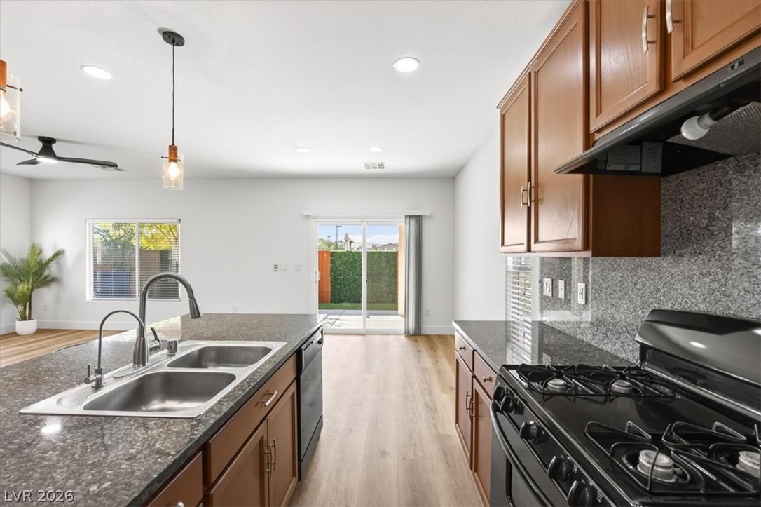 8881 Lake Myers Court Las Vegas NV 89139