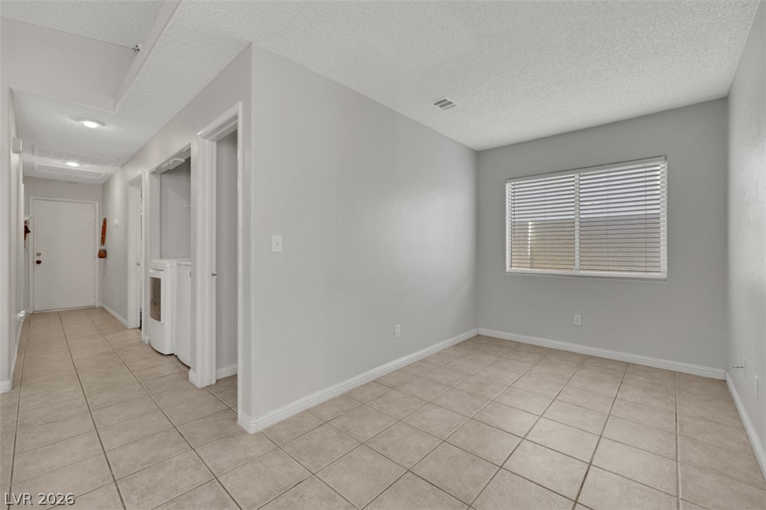 2127 Alisa Maria Way Las Vegas NV 89104