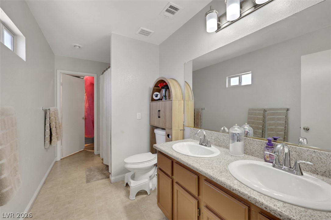 2127 Alisa Maria Way Las Vegas NV 89104