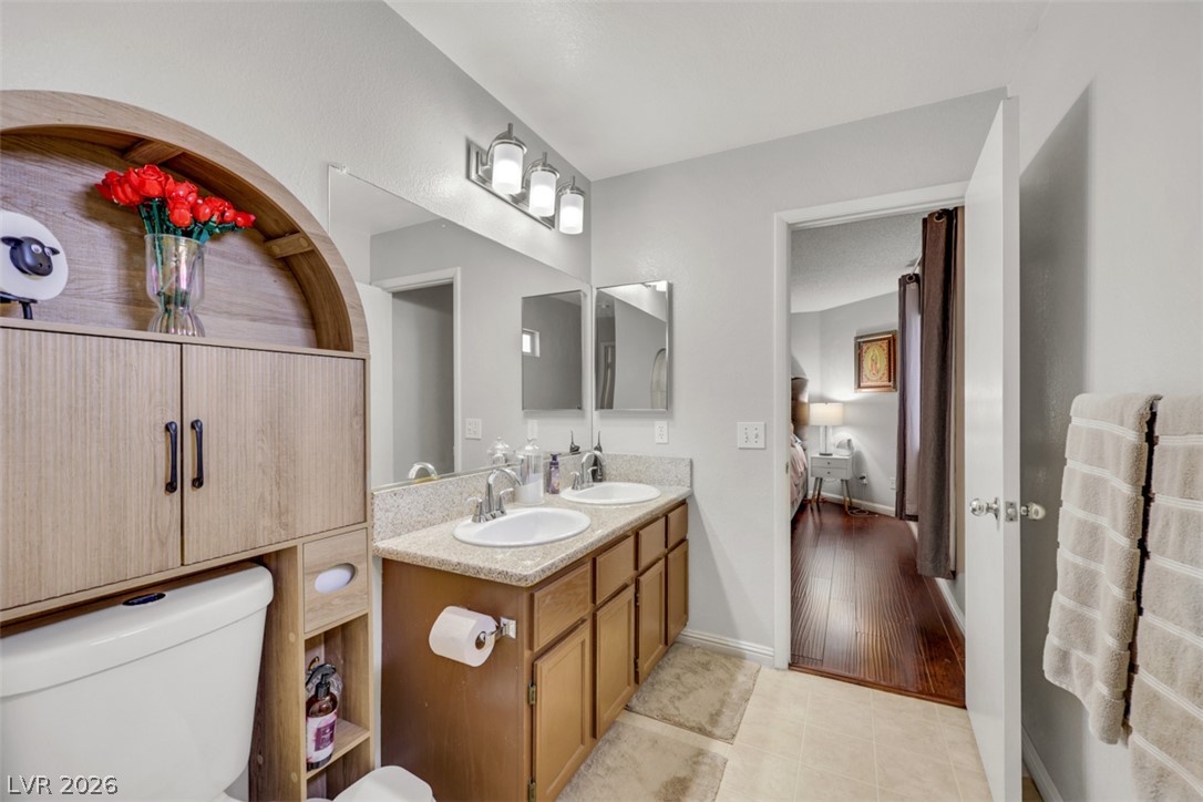 2127 Alisa Maria Way Las Vegas NV 89104