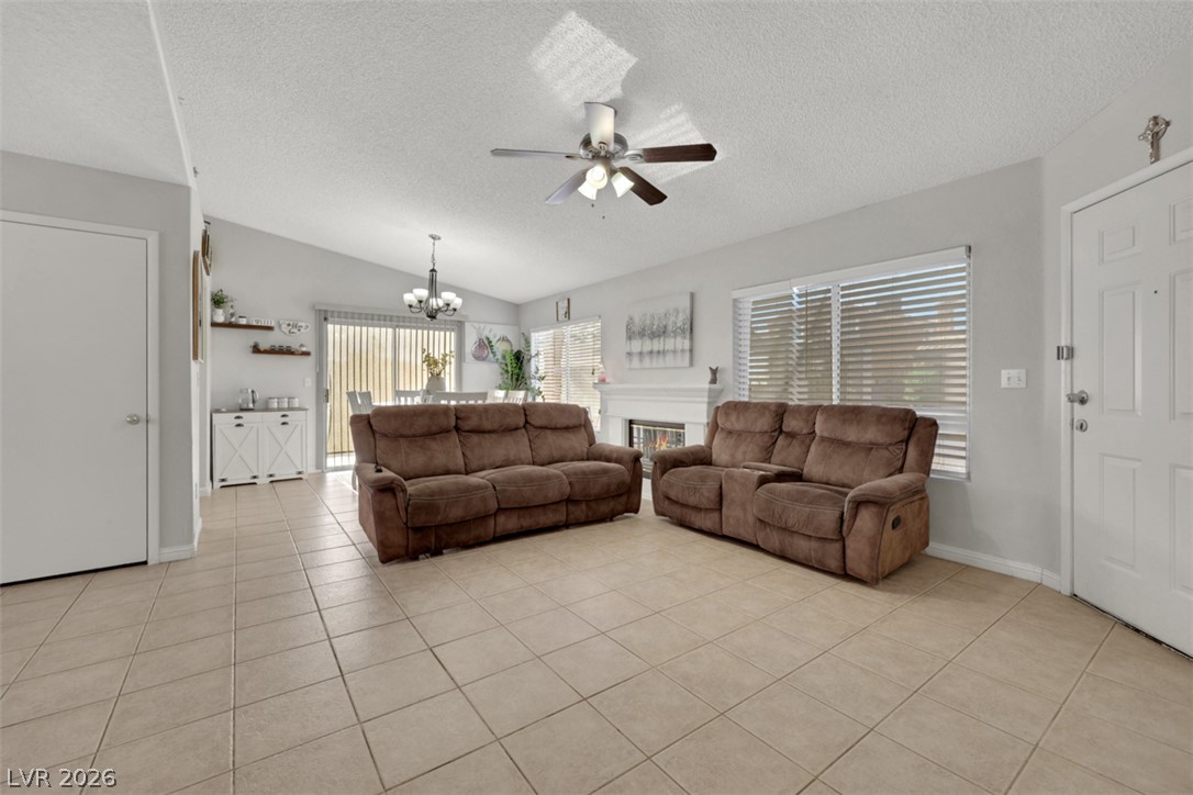 2127 Alisa Maria Way Las Vegas NV 89104