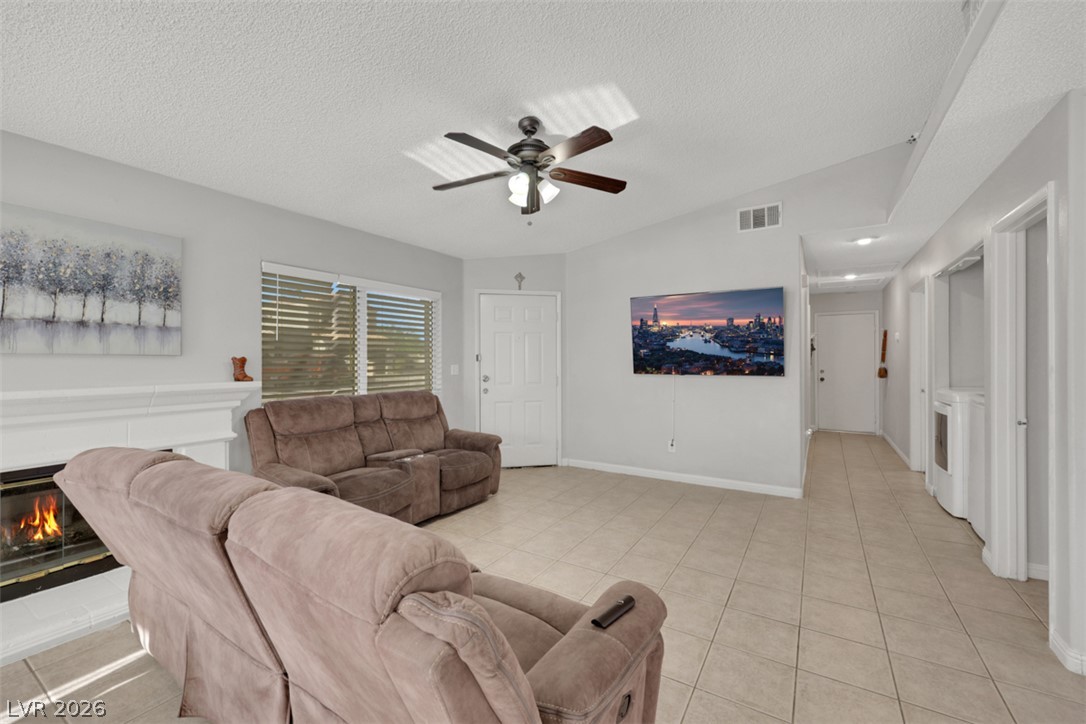 2127 Alisa Maria Way Las Vegas NV 89104