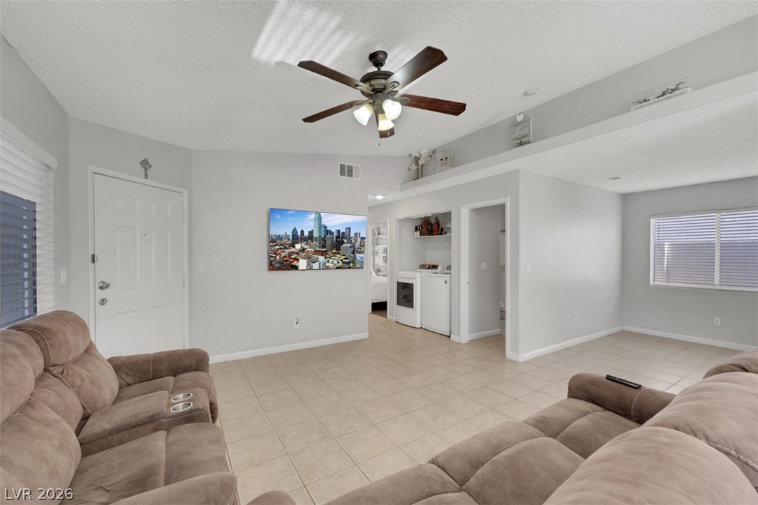2127 Alisa Maria Way Las Vegas NV 89104