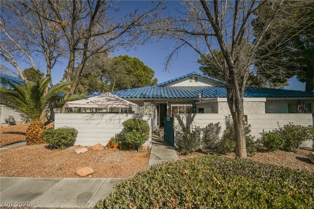 2141 Twickenham Place C Las Vegas NV 89108