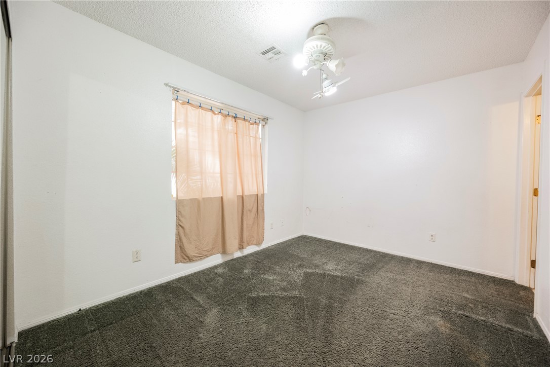 2141 Twickenham Place C Las Vegas NV 89108