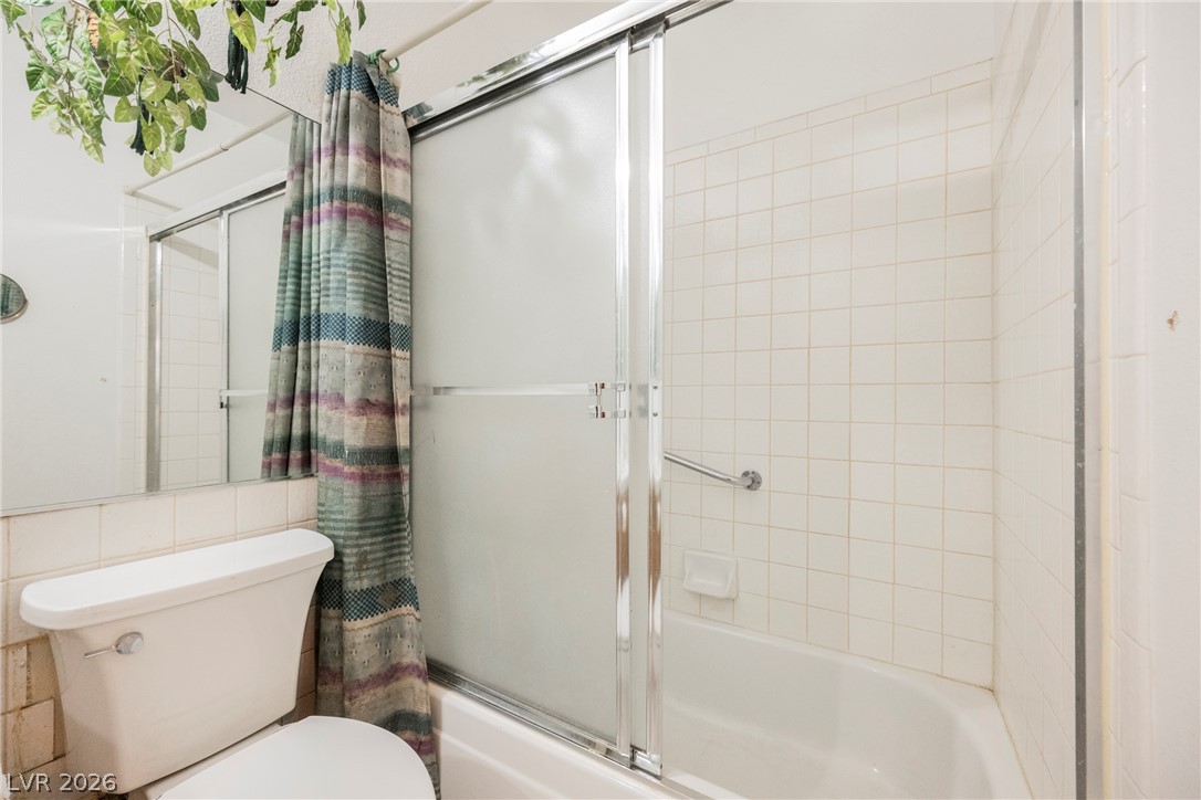 2141 Twickenham Place C Las Vegas NV 89108