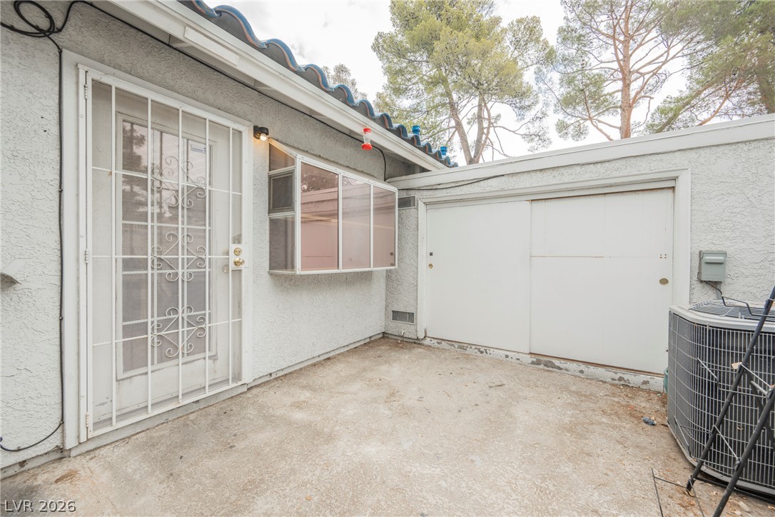 2141 Twickenham Place C Las Vegas NV 89108