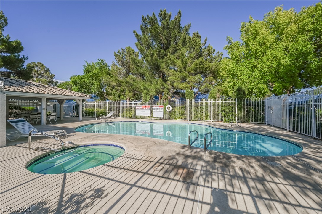 2141 Twickenham Place C Las Vegas NV 89108