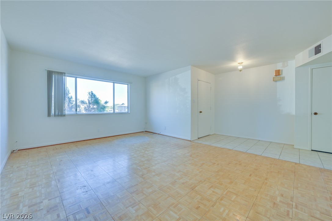 6952 Surrey Court Las Vegas NV 89145