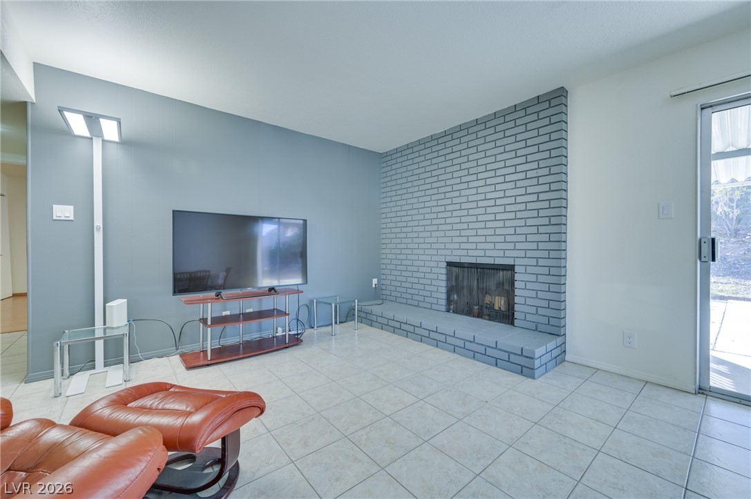 6952 Surrey Court Las Vegas NV 89145