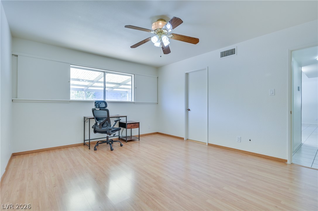 6952 Surrey Court Las Vegas NV 89145