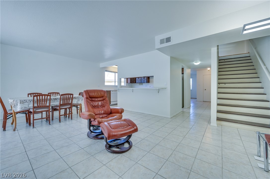 6952 Surrey Court Las Vegas NV 89145