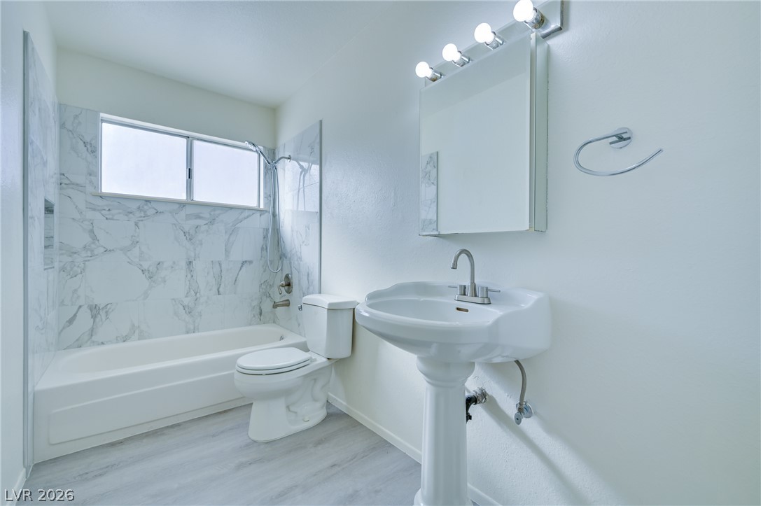 6952 Surrey Court Las Vegas NV 89145