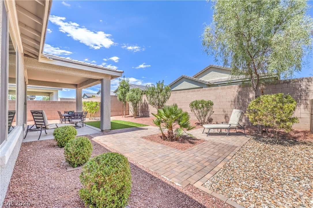 2376 Elmont Avenue North Las Vegas NV 89086