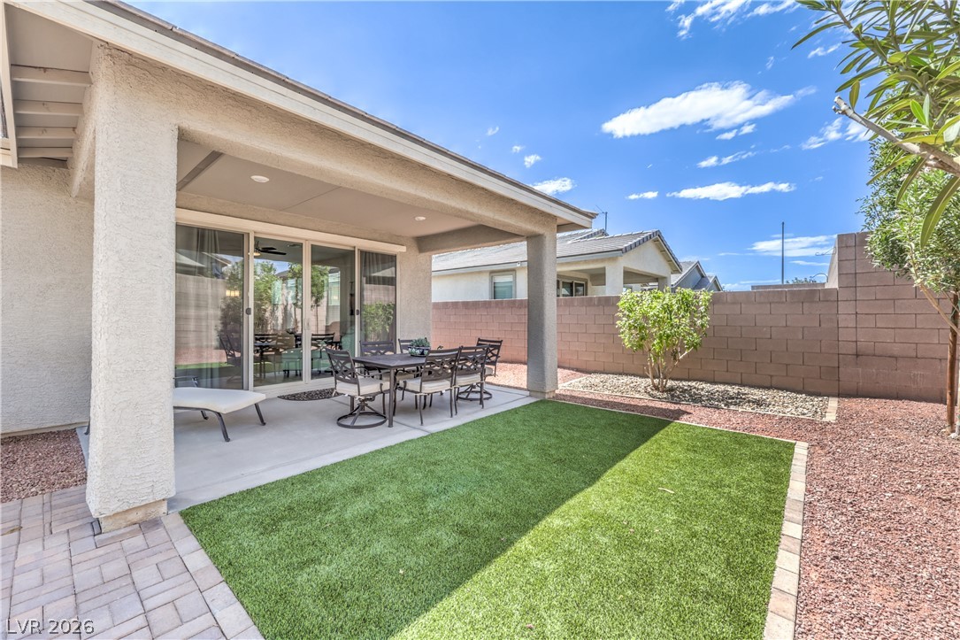 2376 Elmont Avenue North Las Vegas NV 89086