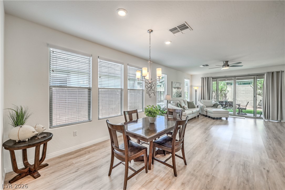 2376 Elmont Avenue North Las Vegas NV 89086