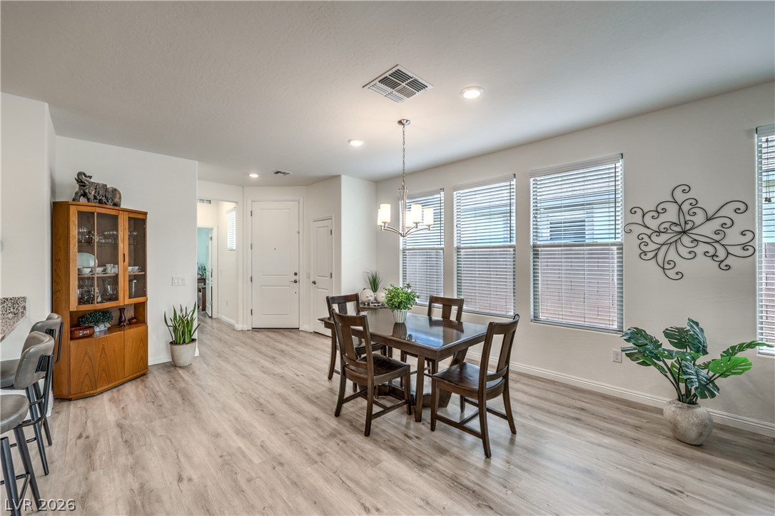 2376 Elmont Avenue North Las Vegas NV 89086