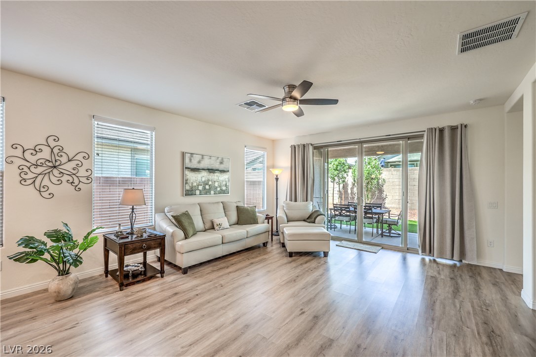 2376 Elmont Avenue North Las Vegas NV 89086