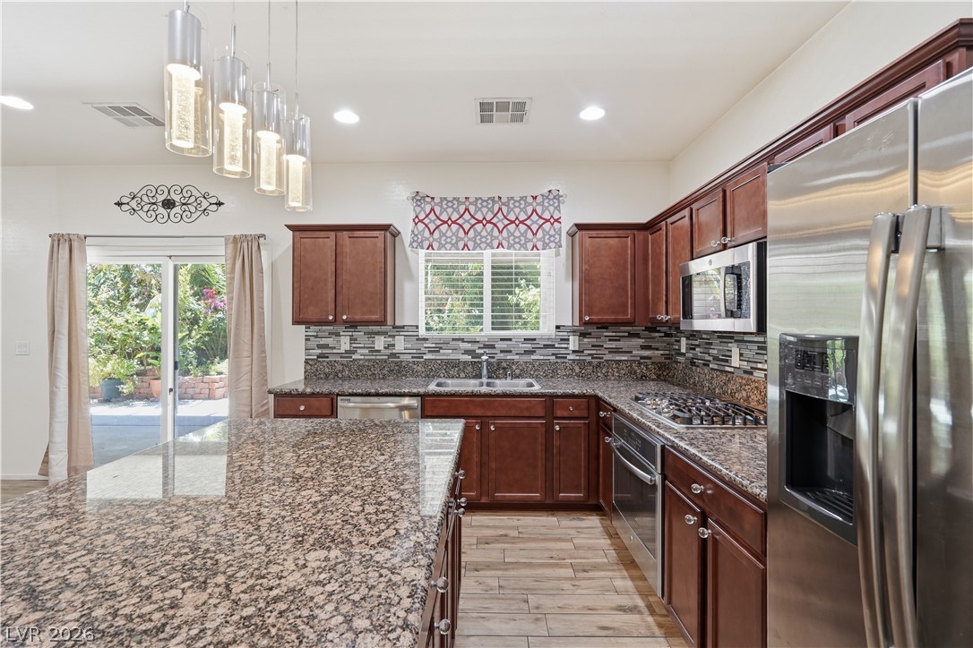 6765 Bristle Falls Street Las Vegas NV 89149