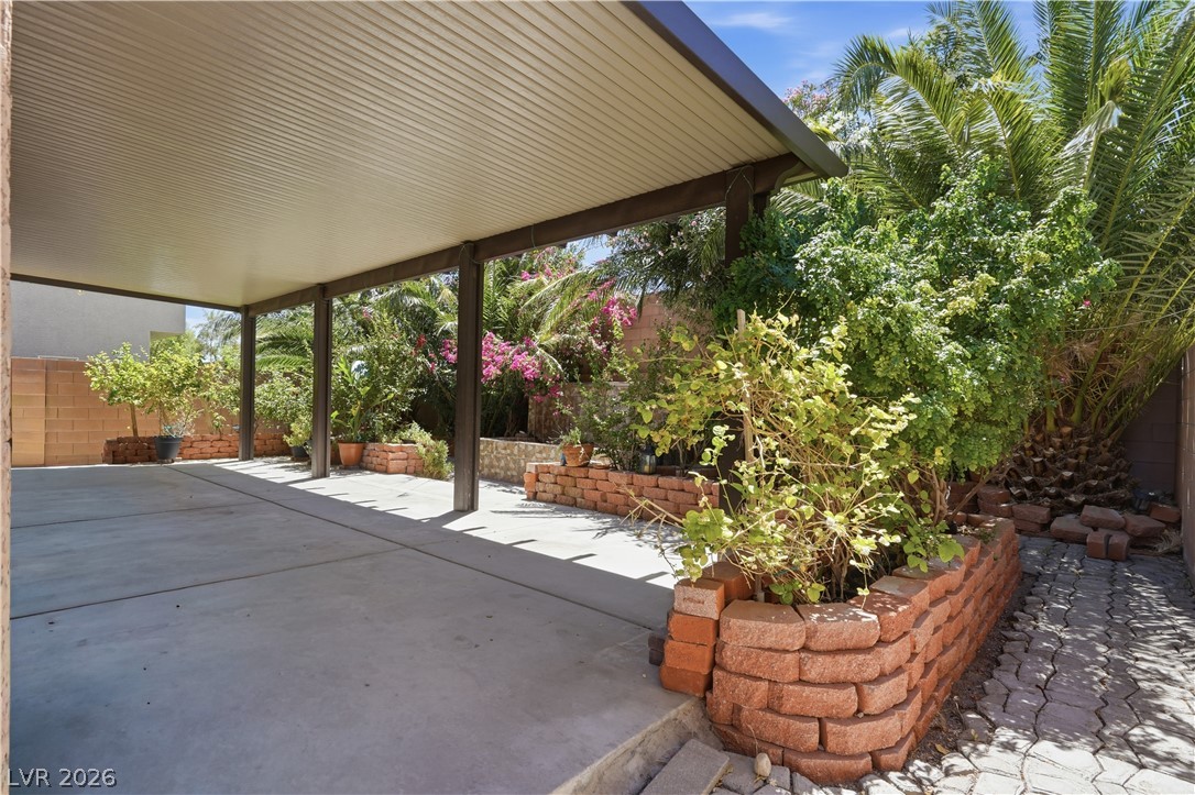 6765 Bristle Falls Street Las Vegas NV 89149