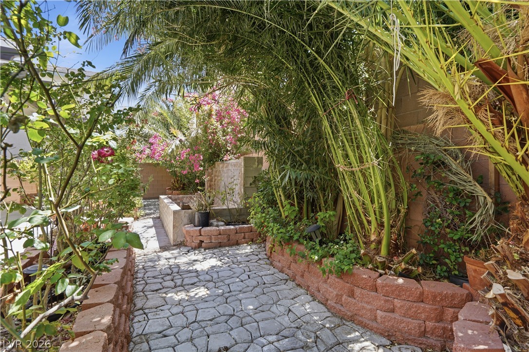 6765 Bristle Falls Street Las Vegas NV 89149