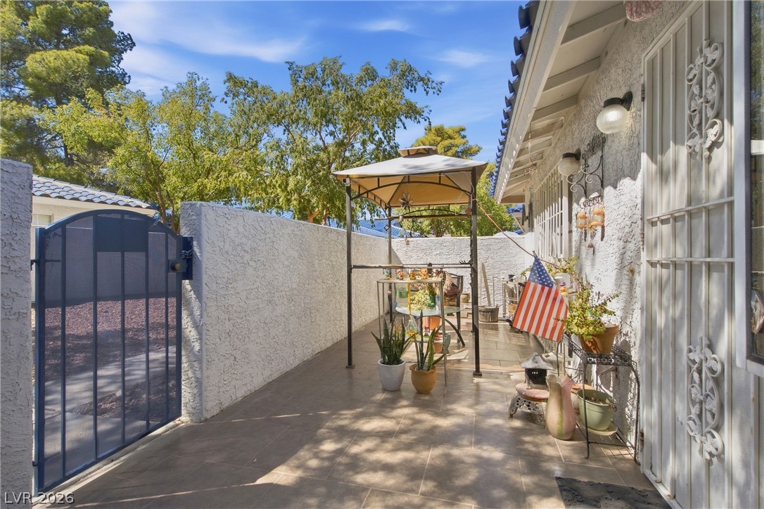 2121 Willowbury Drive C Las Vegas NV 89108