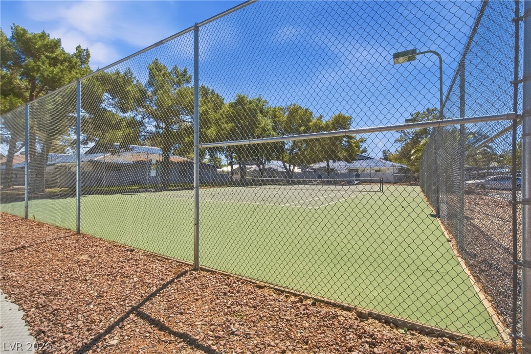 2121 Willowbury Drive C Las Vegas NV 89108