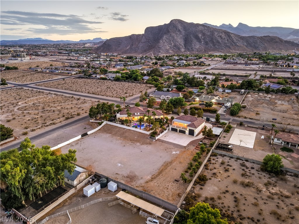 9390 Stange Avenue Las Vegas NV 89129