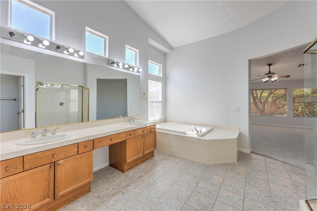 7411 Bridlehorne Avenue Las Vegas NV 89131