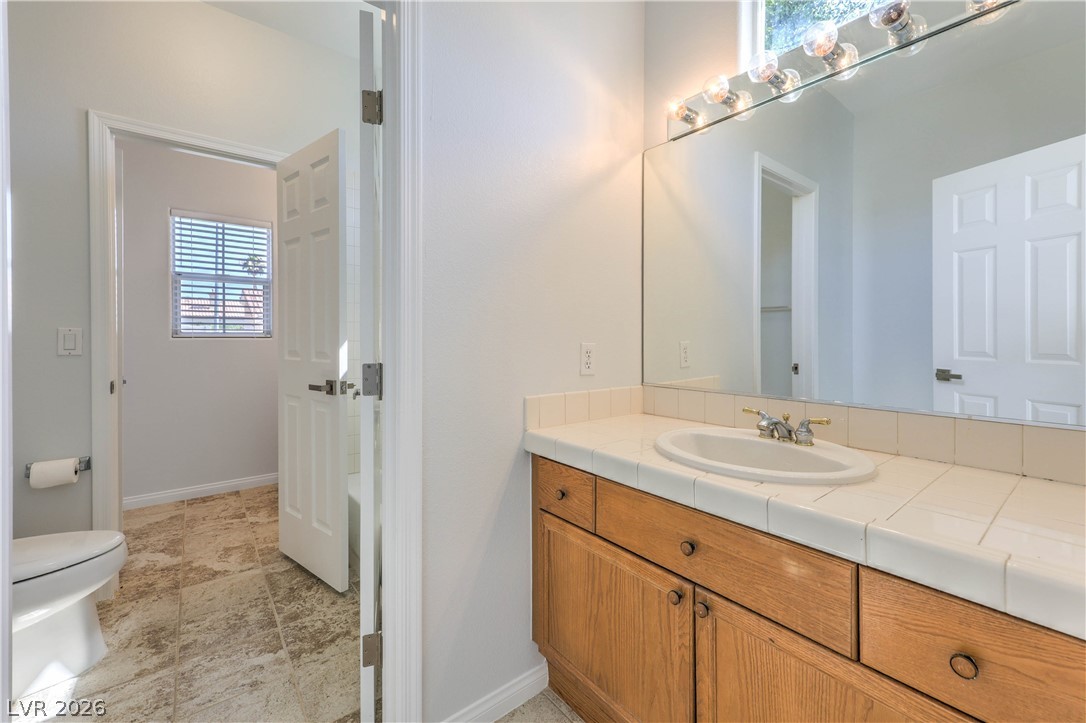 7411 Bridlehorne Avenue Las Vegas NV 89131