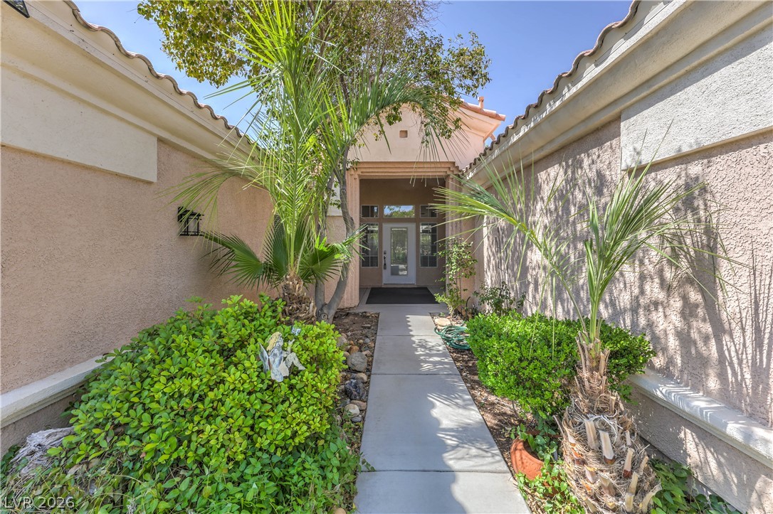 7411 Bridlehorne Avenue Las Vegas NV 89131