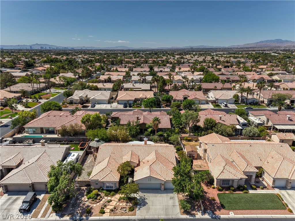 7411 Bridlehorne Avenue Las Vegas NV 89131