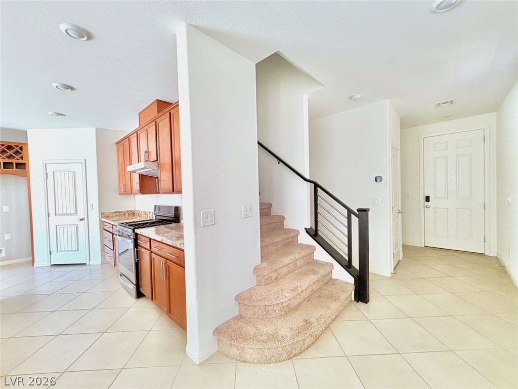 8616 Valley Village Street Las Vegas NV 89113
