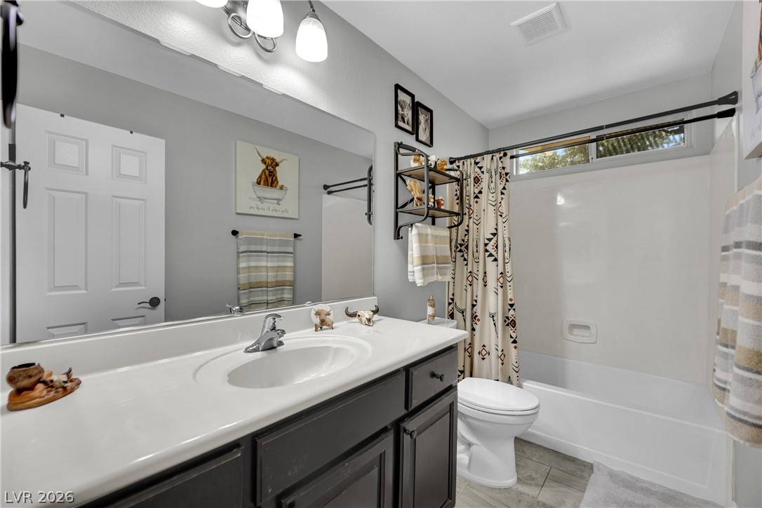 4504 Silverwind Road North Las Vegas NV 89031