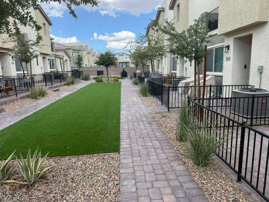 2642 Wimbledon White Court North Las Vegas NV 89086