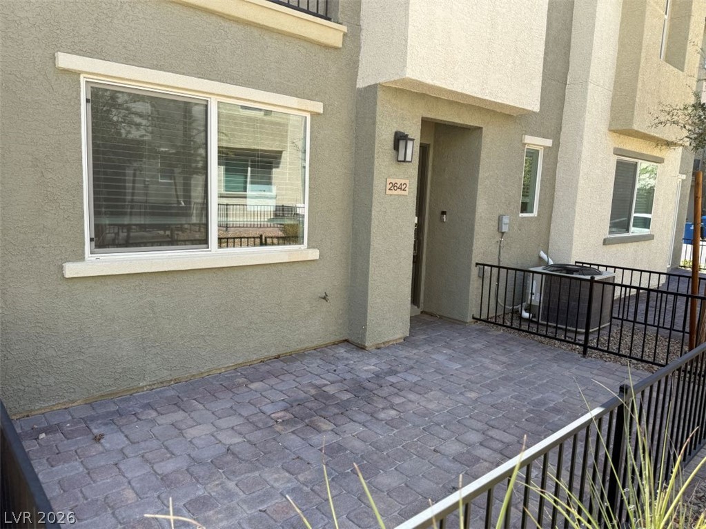 2642 Wimbledon White Court North Las Vegas NV 89086