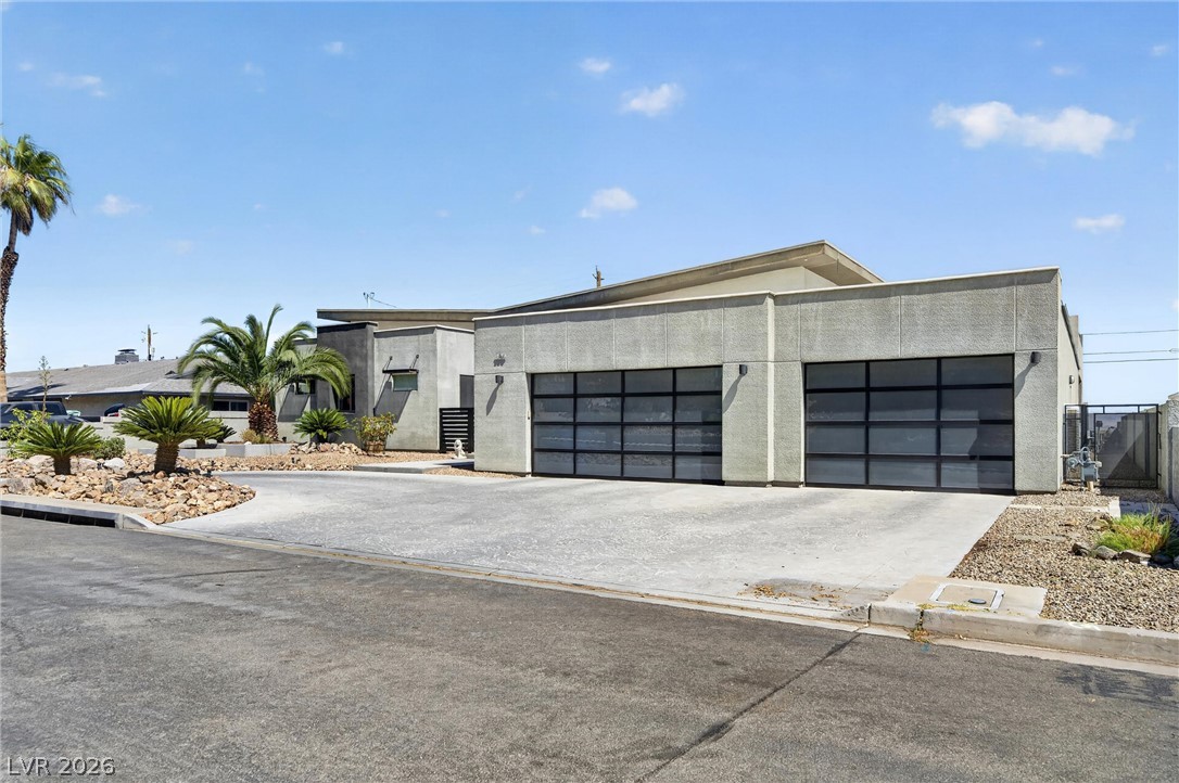 306 East Country Club Drive Henderson NV 89015