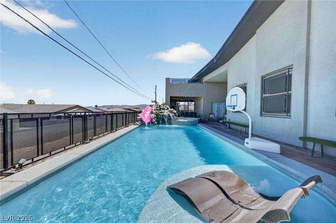 306 East Country Club Drive Henderson NV 89015