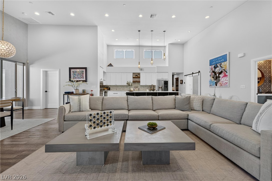 306 East Country Club Drive Henderson NV 89015