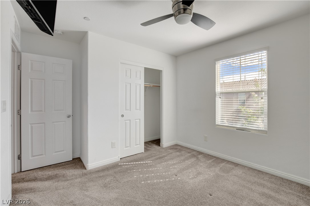5226 Steep Cliffs Avenue Las Vegas NV 89115