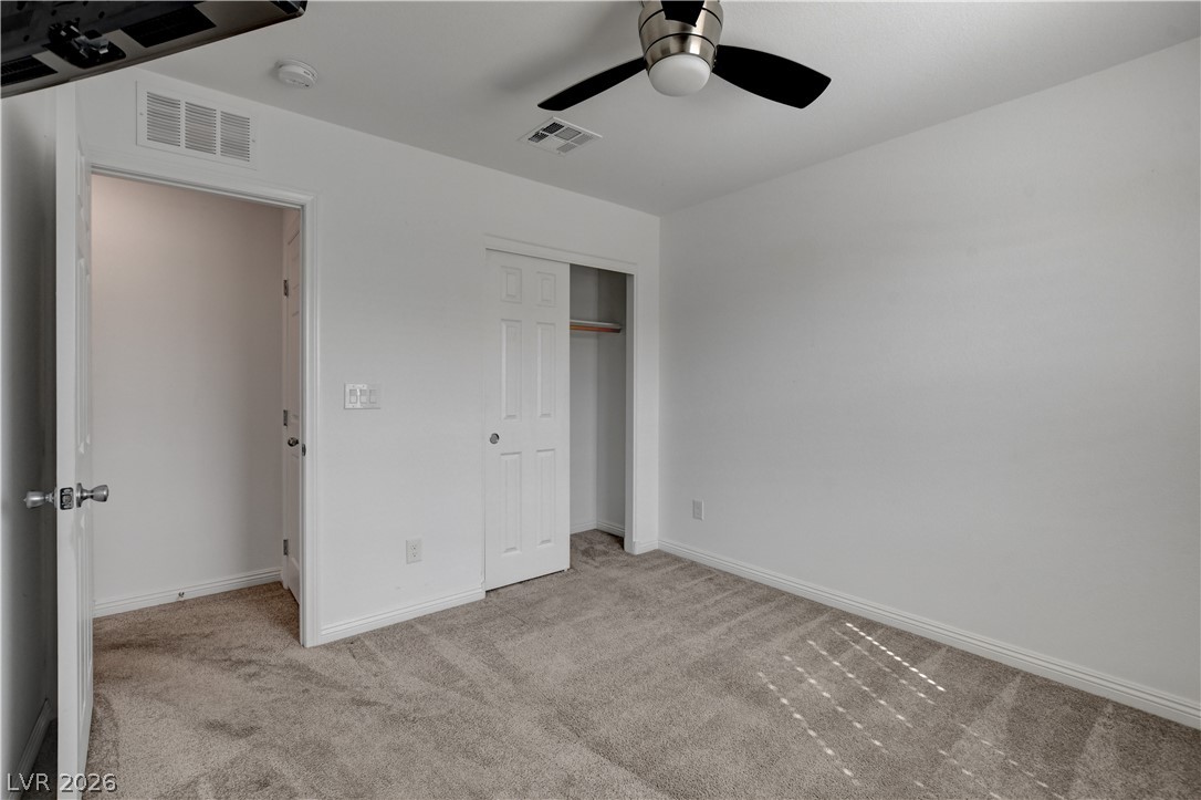 5226 Steep Cliffs Avenue Las Vegas NV 89115