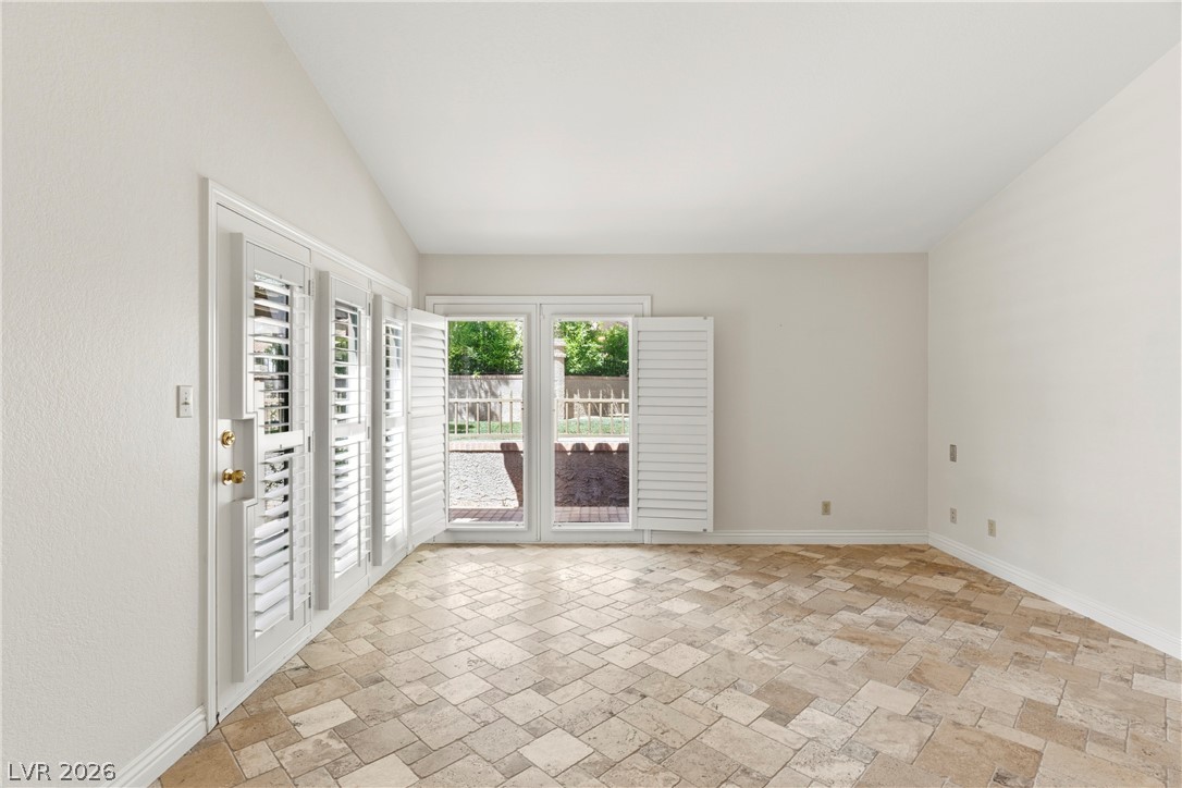 7159 Mission Hills Drive Las Vegas NV 89113