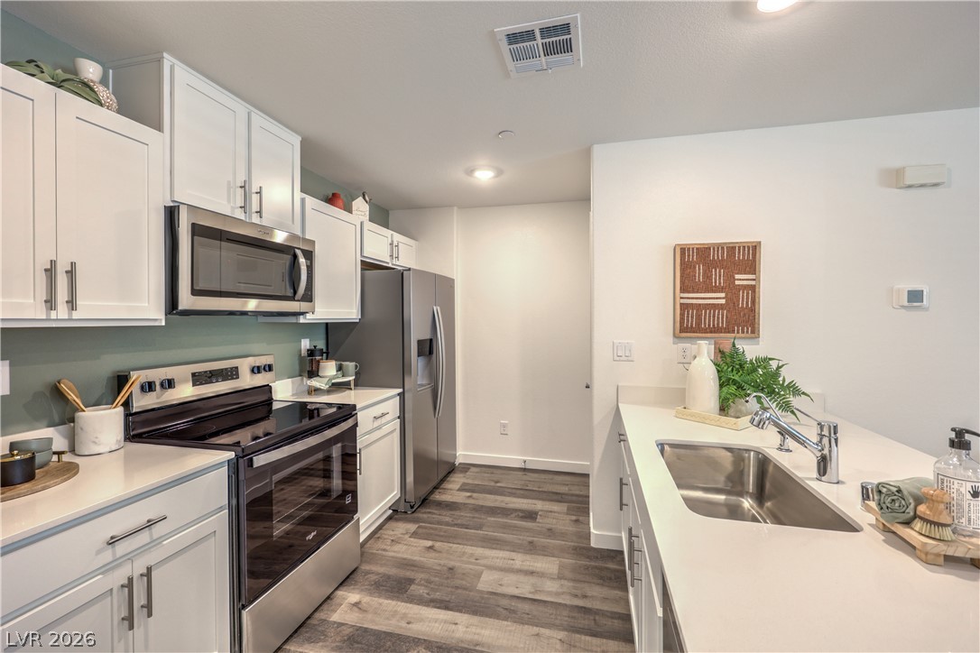 990 Desert Spruce Street Las Vegas NV 89107